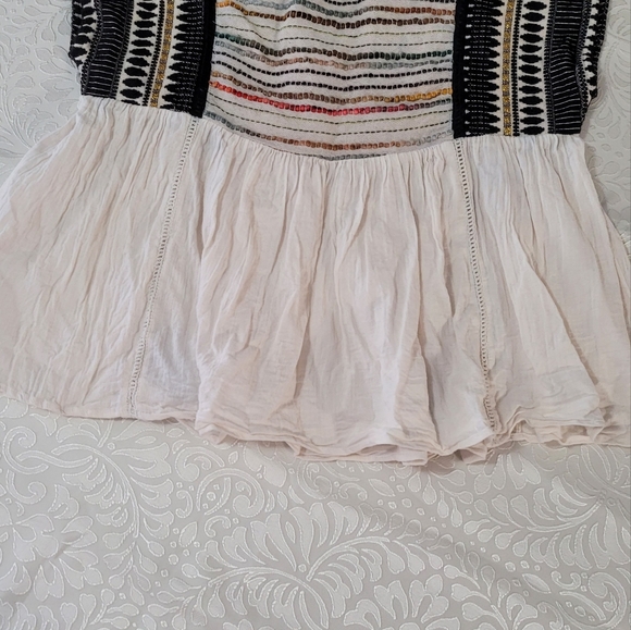 blouse - Picture 2 of 2